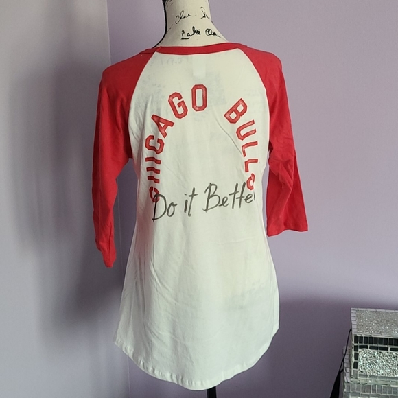 ▪︎CHICAGO BULLS TOP▪︎ - Picture 5 of 6